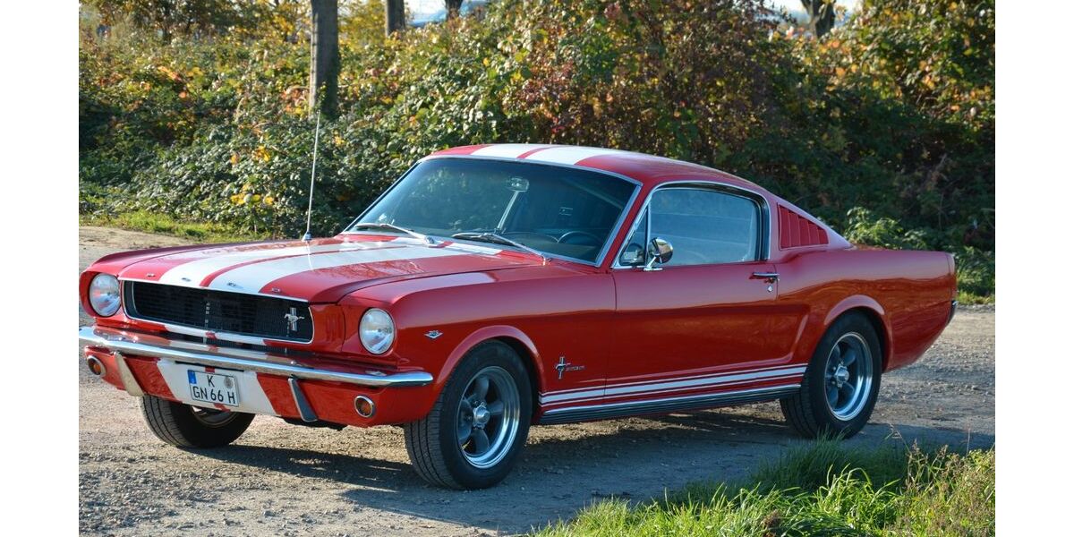 Ford Mustang 134.000 km 52.950 &euro; Köln 50859