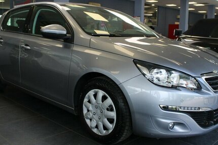 Peugeot 308 1.2 PureTech 110 Active - AHK -