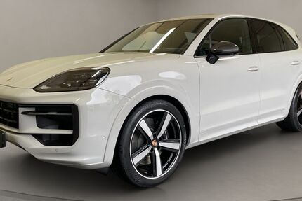 Porsche Cayenne 12.000 km 141.700 € Köln 50823