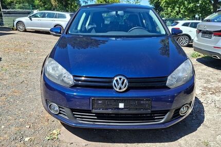 VW Golf 183.000 km 4.999 &euro; Bonn 53227
