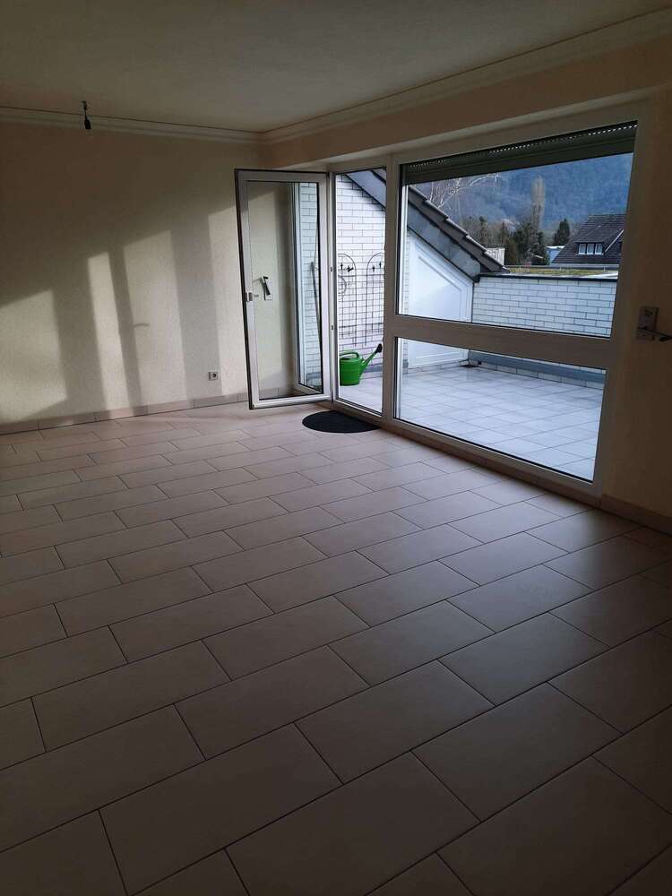 Wohnung zum Kaufen in Mehlem 273.000 € 80 m²