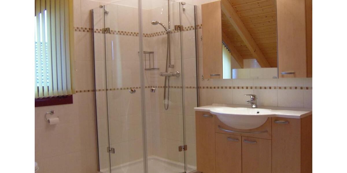 Etagenwohnung Meckenheim - 3 Zimmer, 110 m&sup2;, 1.000&euro; | Angebot:25822556