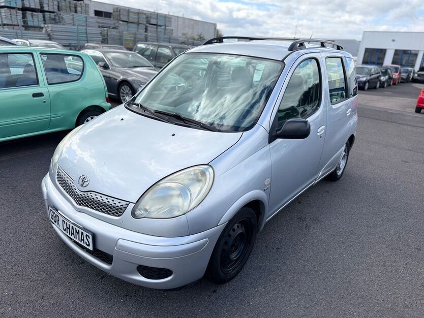 Toyota Yaris 360.000 km 2.200 € Erftstadt 50374