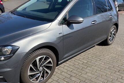 VW Golf 92.000 km 14.500 &euro; Troisdorf 53844