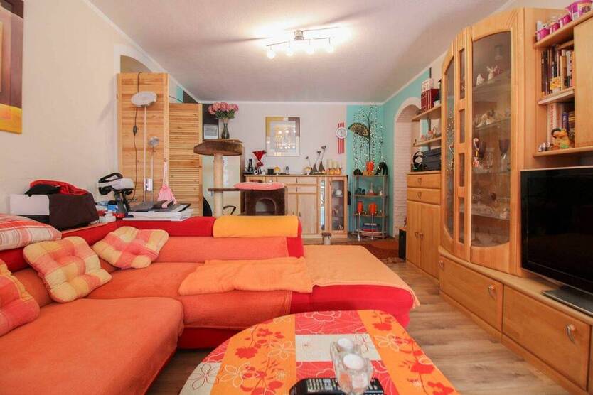 Ideale Gelegenheit: 4-Zimmer-Eigentumswohnung mit Küche, Balkon und TG-Stellplatz in Kerpen-Türnich