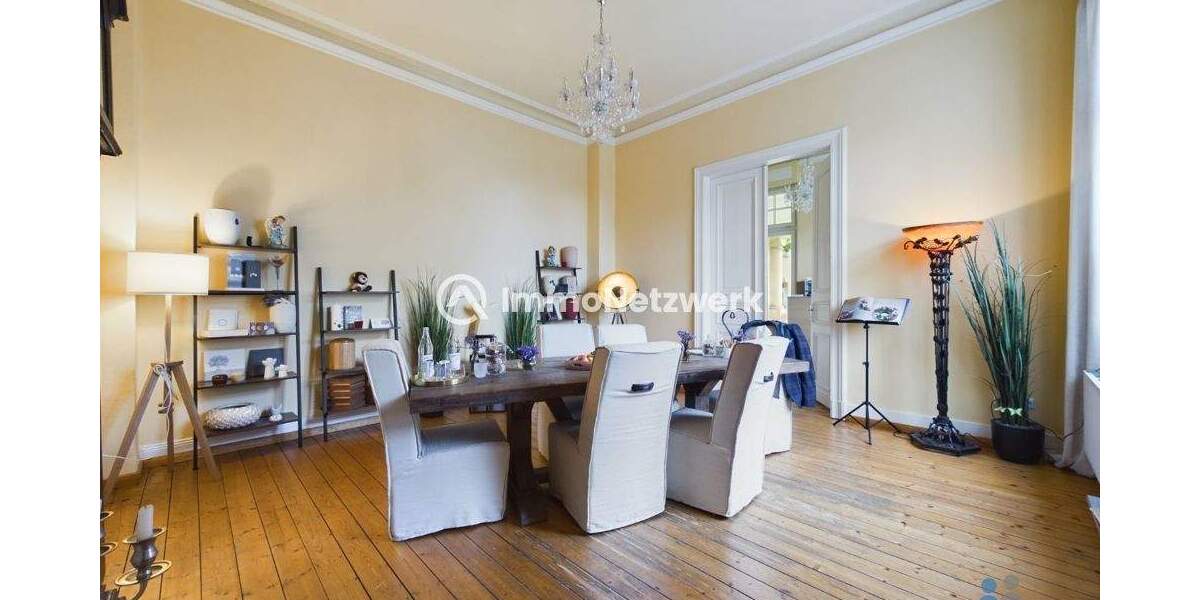 Mehrfamilienhaus, Wohnhaus Bonn / Südstadt Zentrum - 7 Zimmer, 223 m&sup2;, 1.195.000&euro; | Angebot:24740829