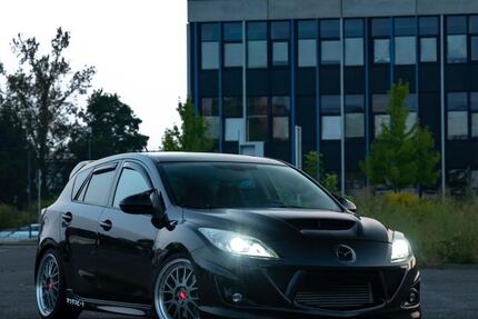 Mazda 3 172.000 km 11.899 € Königswinter 53636