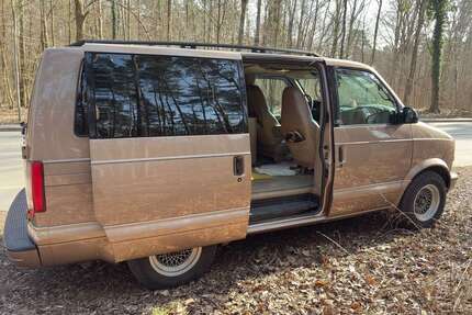 Chevrolet Astro
