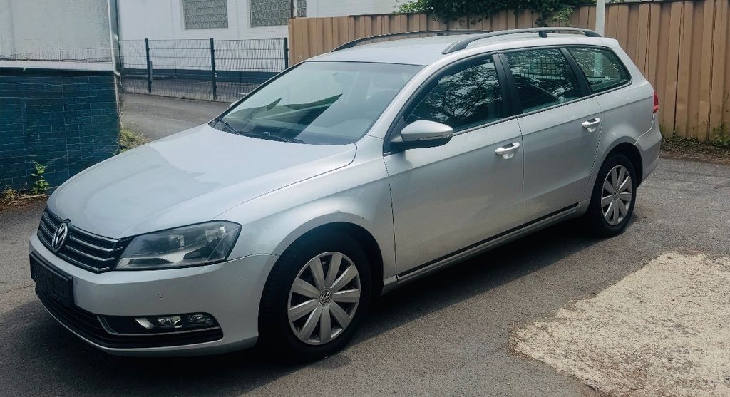 VW Passat 260.000 km 5.900 &euro; Bonn 53179