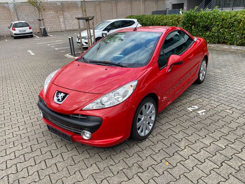 Peugeot 207 100.000 km 3.990 € Köln 50739