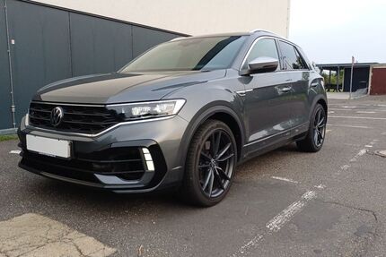 VW T-Roc 8.700 km 31.900 € Bad Hönningen 53557