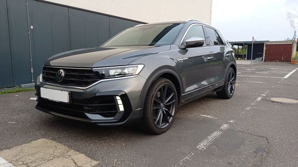 VW T-Roc 8.700 km 31.900 € Bad Hönningen 53557