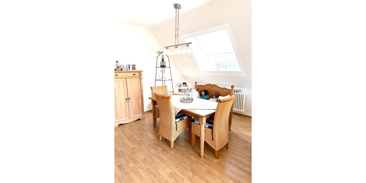 Etagenwohnung Troisdorf Bergheim - 3 Zimmer, 85 m&sup2;, 1.350&euro; | Angebot:26449099