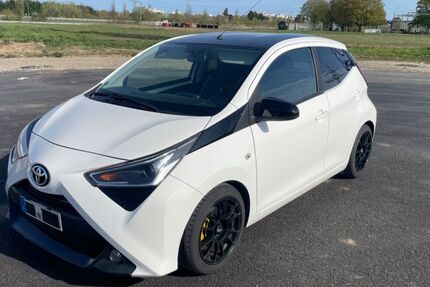 Toyota Aygo (X) 41.500 km 11.500 &euro; Brühl 50321