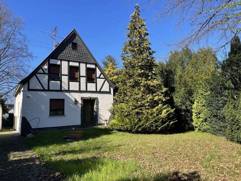 Haus zum Kaufen in Troisdorf Sieglar 399.000 € 90 m²