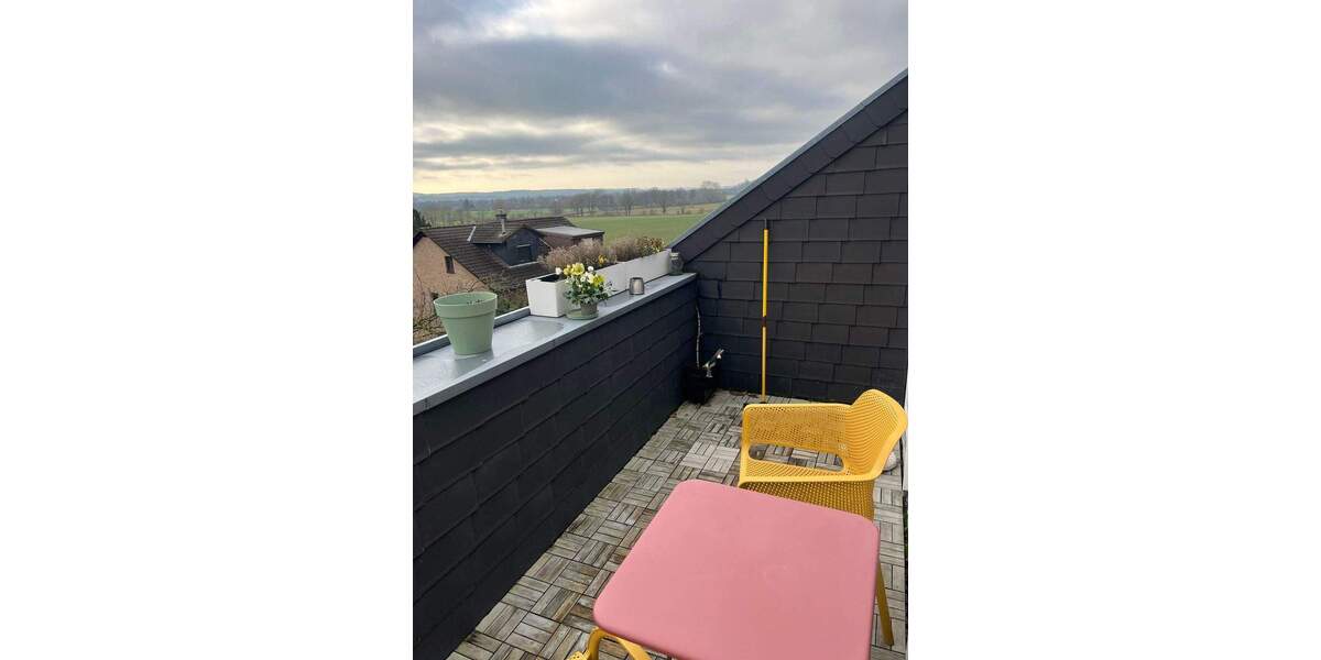 Ruhig gelegene 3-Zimmer-Wohnung mit Balkon und Stellplatz 3 zimmer