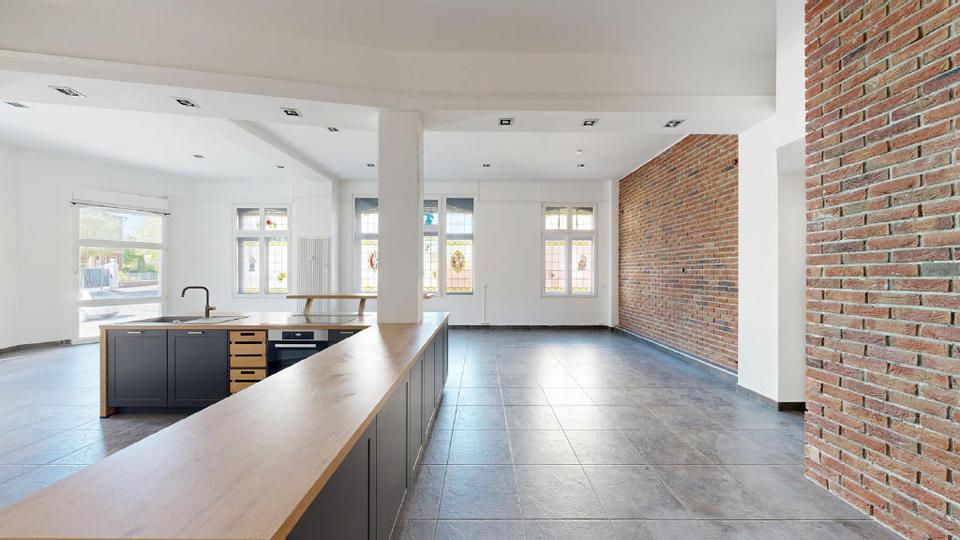 Etagenwohnung Brühl - 3 Zimmer, 137 m&sup2;, 1.550&euro; | Angebot:26462504