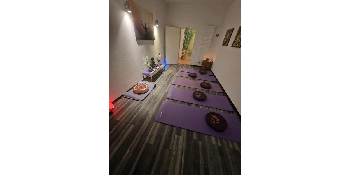 Raum Stuhlmiete UntermieterKosmetikstudioPraxis zimmer