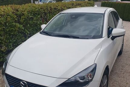 Mazda 2 Hybrid