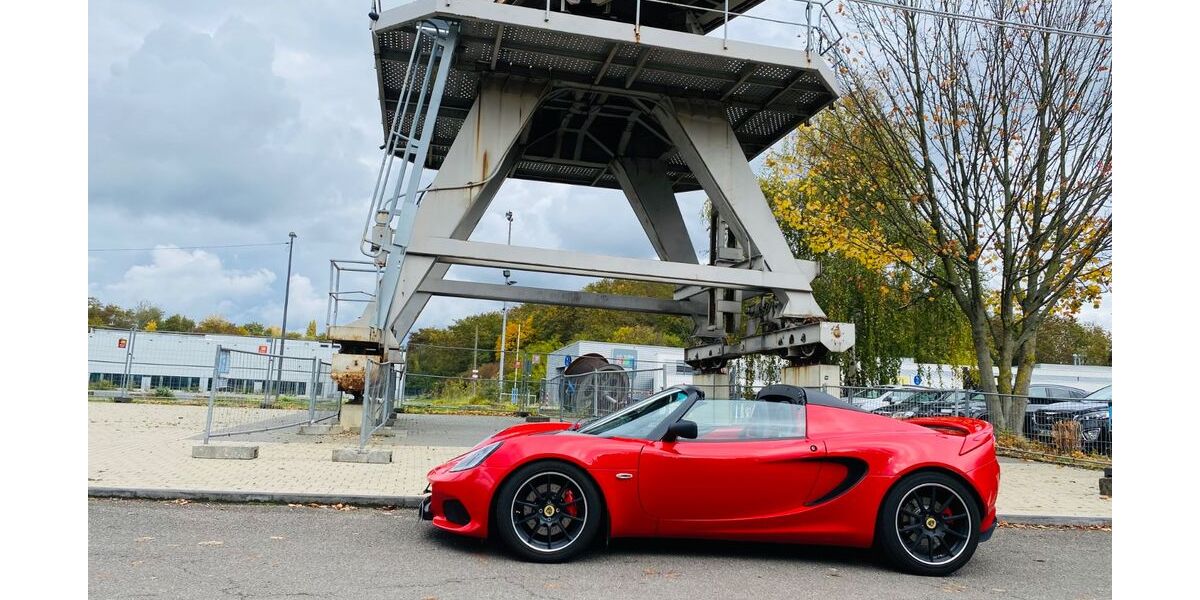Lotus Elise 9.845 km 59.900 &euro; Köln 50858