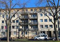 Gepflegte 3-Zimmer-Wohnung mit Einbauküche und zwei Balkonen BITTE NUR PER EMAIL BEWERBEN