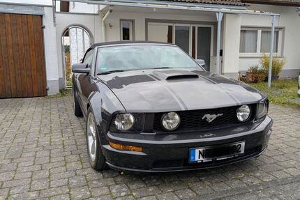 Ford Mustang 73.000 km 19.499 € Dattenberg 53547
