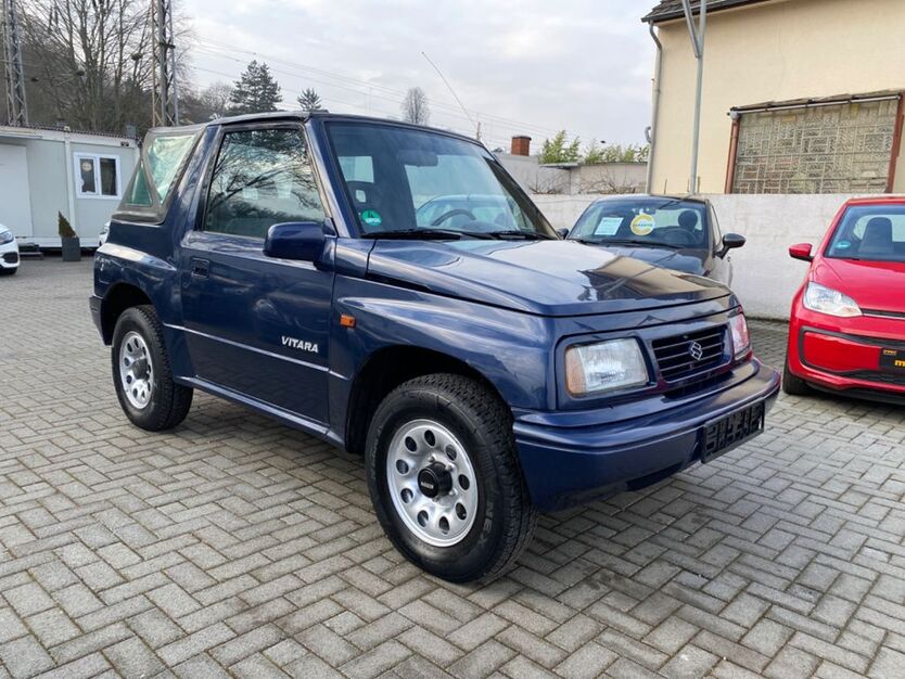 Suzuki Vitara 104.000 km 6.699 € Bonn 53179