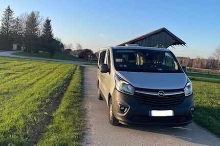 Opel Vivaro 270.000 km 7.000 € Köln 50935