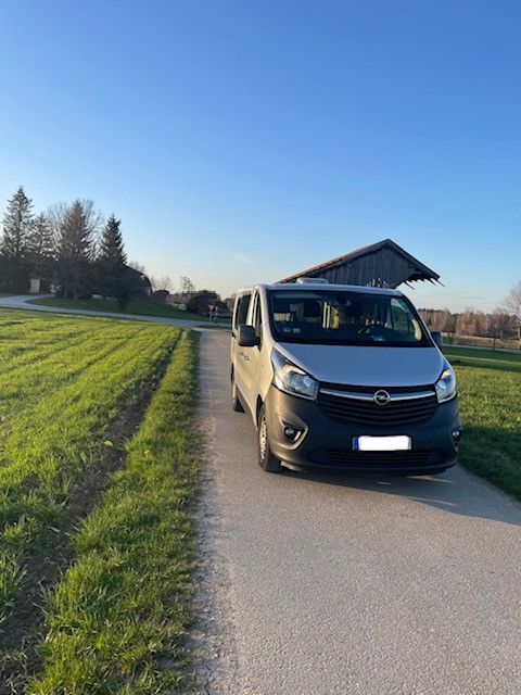 Opel Vivaro 270.000 km 7.000 € Köln 50935