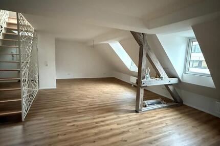 Wohnung Köln Innenstadt - 2 Zimmer, 112 m&sup2;, 2.400&euro; | Angebot:24564873