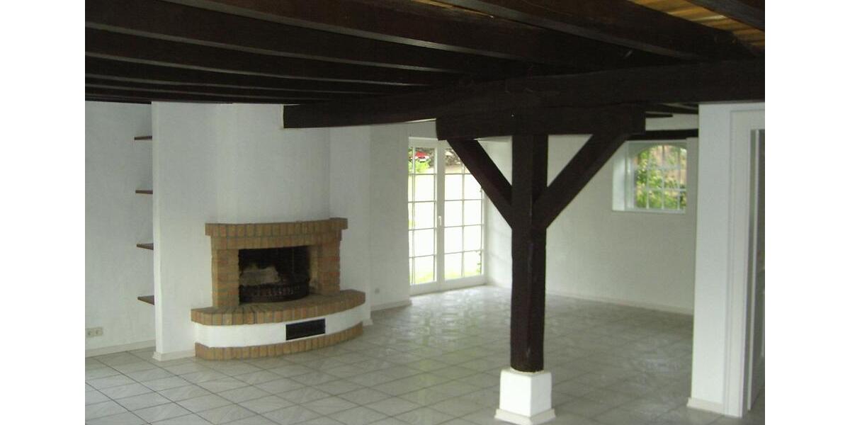 Einfamilienhaus Much - 4 Zimmer, 210 m&sup2;, 1.700&euro; | Angebot:25789631