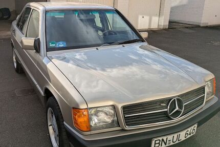 Mercedes-Benz 190 154.976 km 6.500 € Bonn 53225