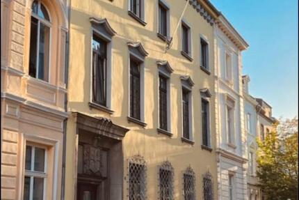 Wohnung Bonn Gronau - 24 Zimmer, 230 m&sup2;, 250&euro; | Angebot:25239883