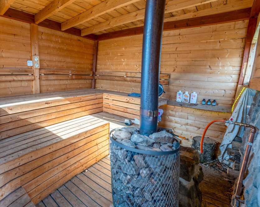 Moderne Erdgeschoßwohnung mit Sauna & Garten