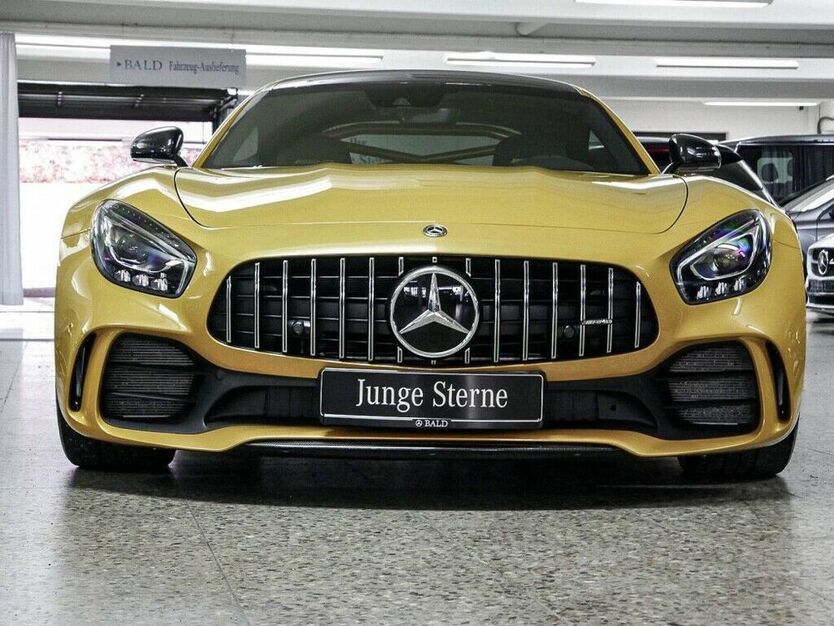 AMG GT R