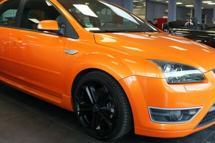 Ford Focus 2.5 MK2 ST - Recaro - SHZ -Navi -