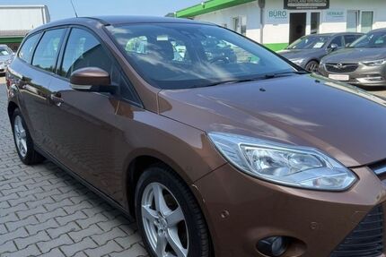Ford Focus 125.000 km 4.900 &euro; Rheinbach 53359