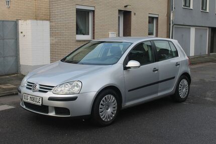 VW Golf 190.000 km 2.950 € Köln 50739