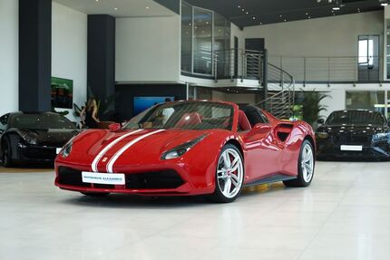Ferrari 488 Spider 11.665 km 264.980 &euro; Köln 51147