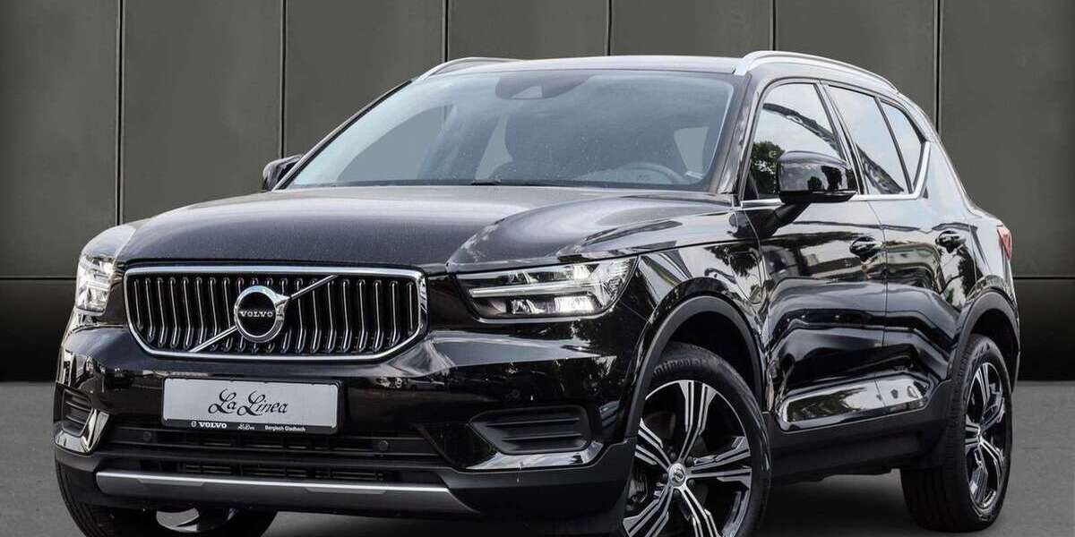 Volvo XC40 30.900 km 29.750 &euro; Bergisch Gladbach 51469