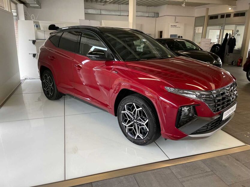 Hyundai TUCSON 11.500 km 34.990 € Siegburg 53721
