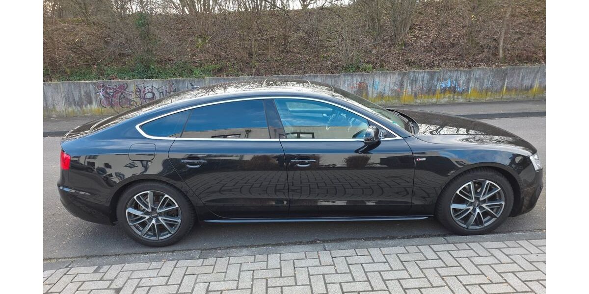 Audi A5 151.100 km 11.900 &euro; Siegburg 53721