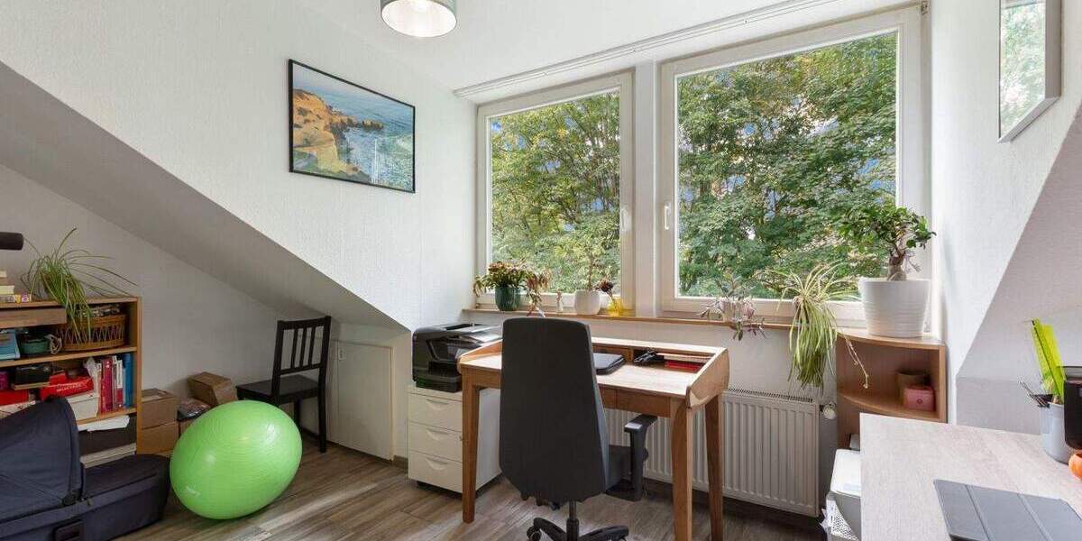 Etagenwohnung Bonn Oberkassel - 3 Zimmer, 74 m&sup2;, 265.000&euro; | Angebot:24725646