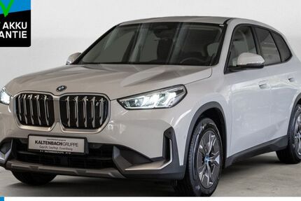 BMW iX1 5.021 km 36.890 &euro; Bergisch Gladbach 51469