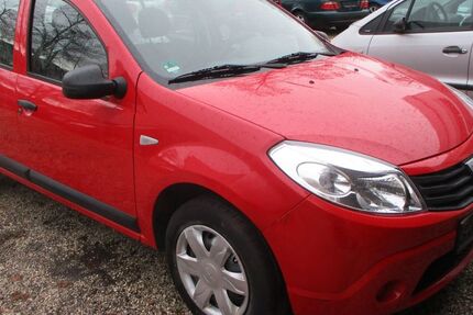 Dacia Sandero 199.000 km 1.950 &euro; Bonn 53127