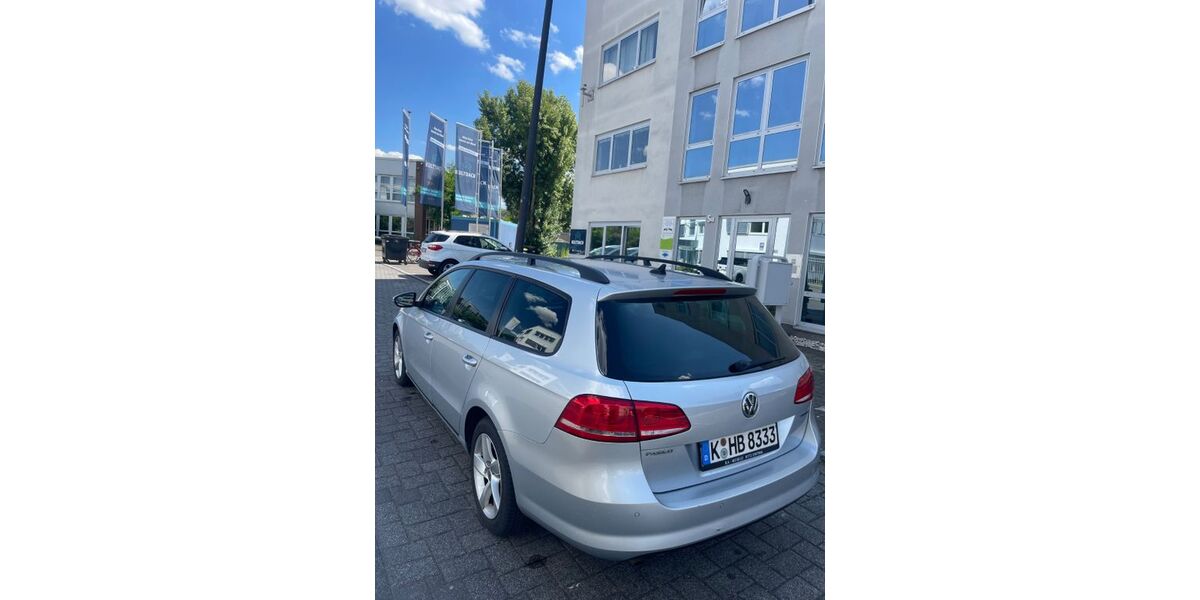 VW Passat 218.000 km 4.499 &euro; Köln 51147
