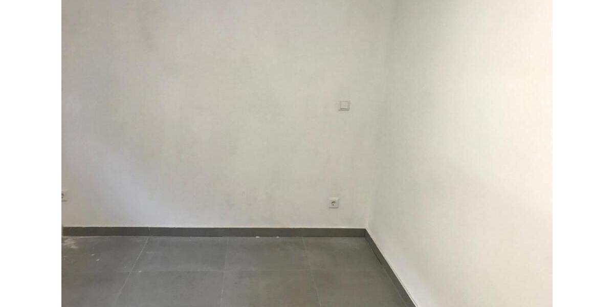 Erdgeschoßwohnung Köln Lindenthal - 2.5 Zimmer, 55 m&sup2;, 1.250&euro; | Angebot:24480107