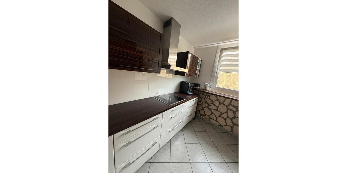 Etagenwohnung Bergisch Gladbach Gronau - 3 Zimmer, 85 m&sup2;, 1.420&euro; | Angebot:25844072