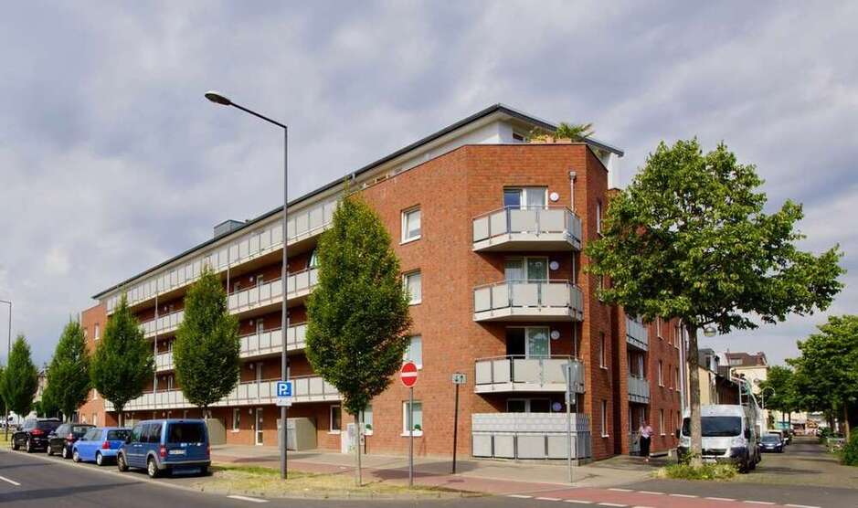 Wohnung zum Mieten in Köln 302,20 € 50.79 m²