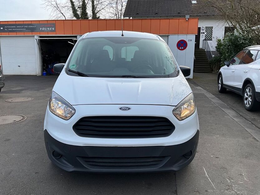 Ford Transit Courier 114.000 km 5.500 € koeln 51105